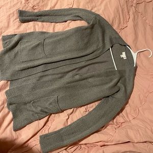 Woman’s Grey Cardigan (SMALL)